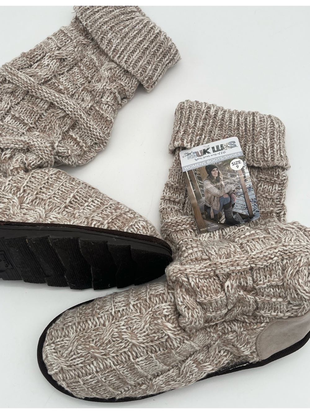 Muk Luks Hand-Knit Beige/Cream Cable Knit warm Boot Socks size 9